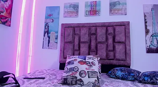 NaughtyAnaa online show from 12/28/24, 12:36