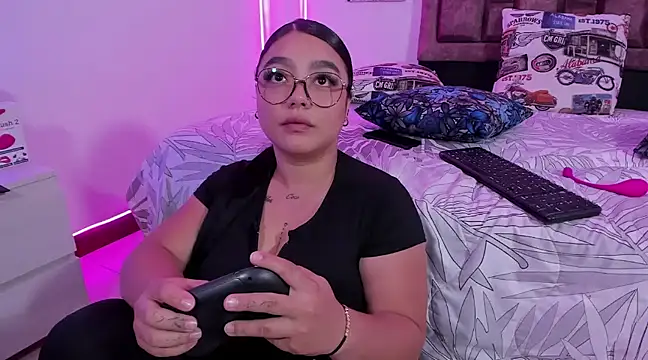 NaughtyAnaa online show from 01/11/25, 09:46