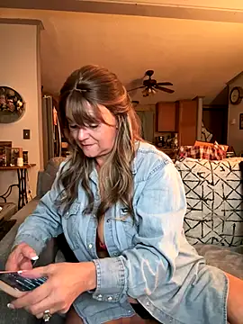 cowgirlc online show from 11/13/25, 02:54