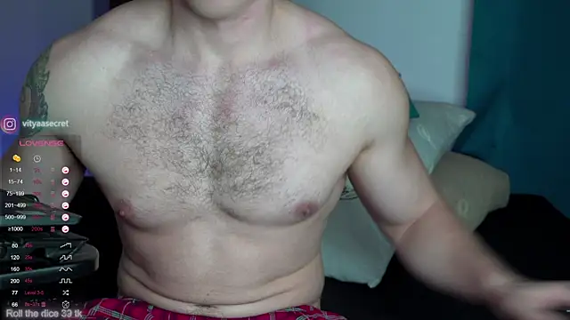 VIktorSecret online show from 10/20/25, 08:04