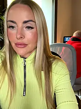 EmaSalis online show from 10/16/25, 09:32