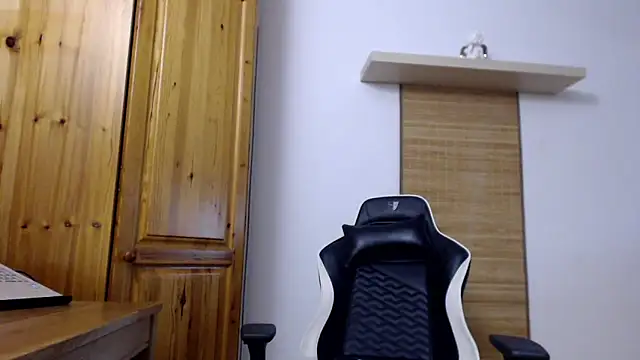 Lisakisss online show from 03/23/25, 08:15