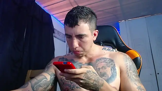 Snapshot of Adam_Hudsond chatting on 09/14/25, 12:59 Adam Hudsond online show from 09/14/25, 12:59