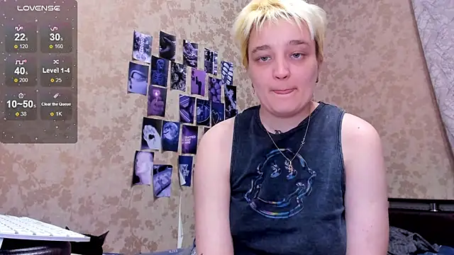 Snapshot of Imlinn chatting on 11/12/25, 08:08 Imlinn online show from 11/12/25, 08:08