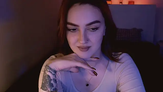 LilyFarey online show from 12/05/24, 06:11