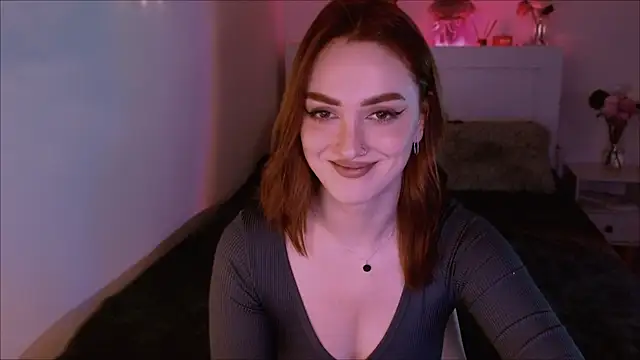LilyFarey online show from 12/30/24, 04:51