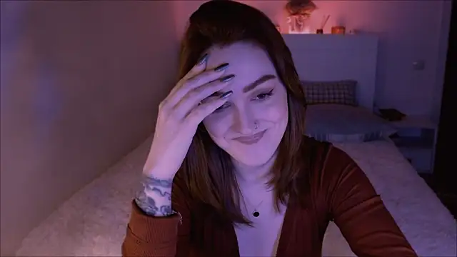 LilyFarey online show from 01/11/25, 07:16