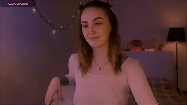 LilyFarey online show from 10/02/25, 06:48