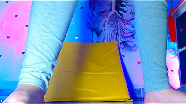 oliviarodriguez2u online show from 10/27/25, 10:58