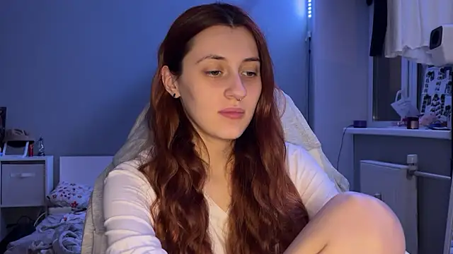 Uniarten online show from 10/29/25, 06:20