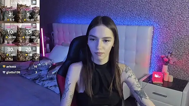 SophieCatty online show from 02/28/25, 11:36