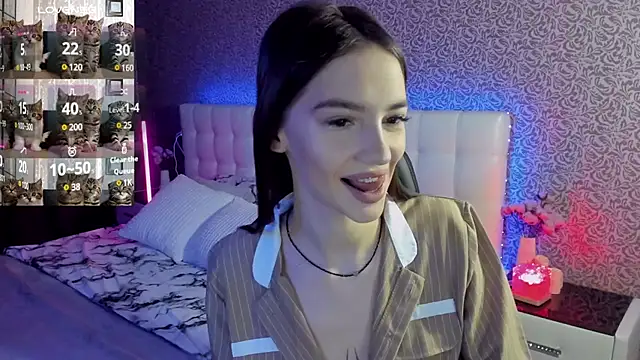 SophieCatty online show from 03/07/25, 08:23