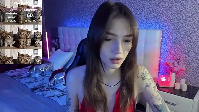 SophieCatty online show from 03/11/25, 12:17