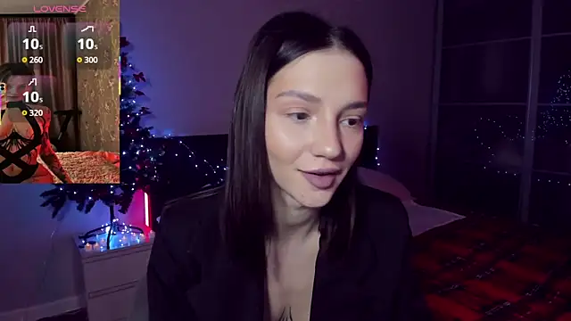 Snapshot of SophieCatty chatting on 12/14/25, 03:39 SophieCatty online show from 12/14/25, 03:39