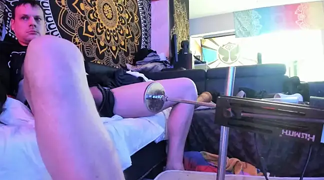 slankecrosdresser online show from 01/26/25, 11:17