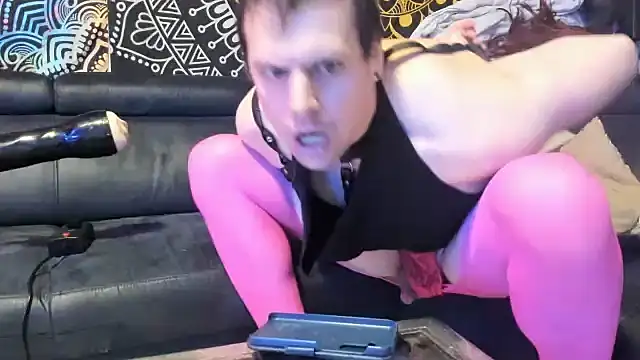 slankecrosdresser online show from 11/03/25, 07:20