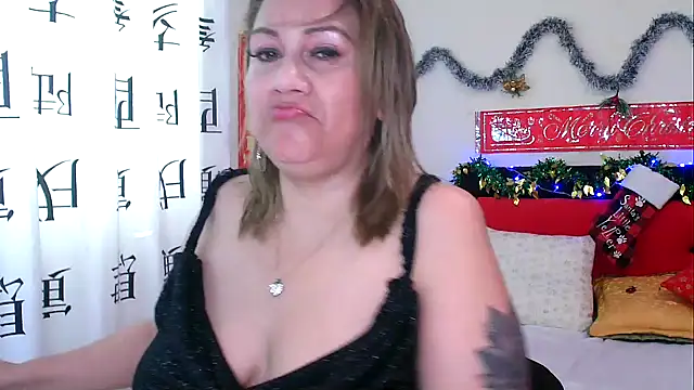 yayita mature online show from 12/25/24, 03:06