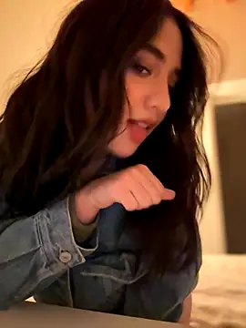 marcimaa online show from 10/31/25, 12:00