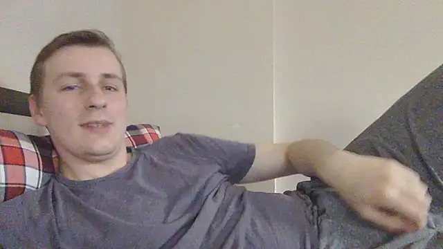 Snapshot of your_andy chatting on 10/01/25, 07:03 your andy online show from 10/01/25, 07:03