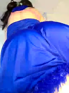 Snapshot of Sex_Senfoura_Arab chatting on 12/21/24, 12:42 Sex Senfoura Arab online show from 12/21/24, 12:42