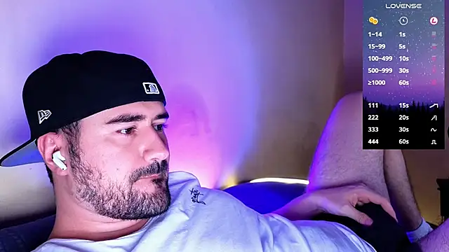 Snapshot of DominantTheo chatting on 01/09/25, 02:54 DominantTheo online show from 01/09/25, 02:54