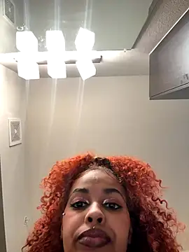 Snapshot of Cloutchasercrystall chatting on 10/26/25, 12:49 Cloutchasercrystall online show from 10/26/25, 12:49