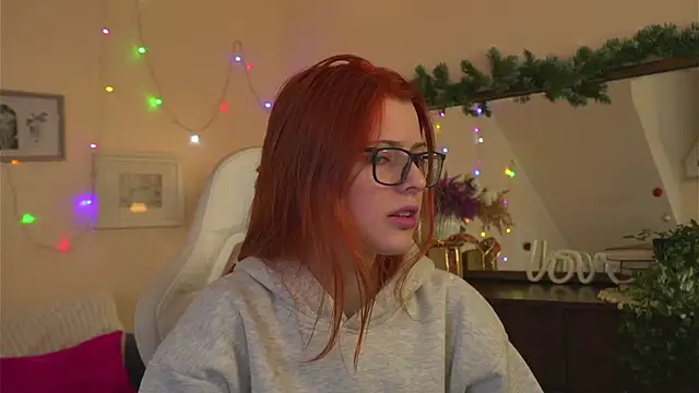 doll lesli online show from 12/24/24, 02:33