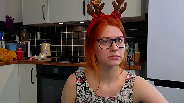 doll lesli online show from 12/25/24, 03:38