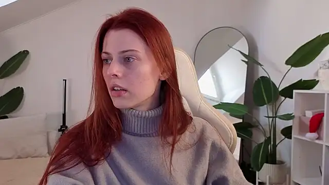 Snapshot of doll_lesli chatting on 12/17/25, 09:37 doll lesli online show from 12/17/25, 09:37