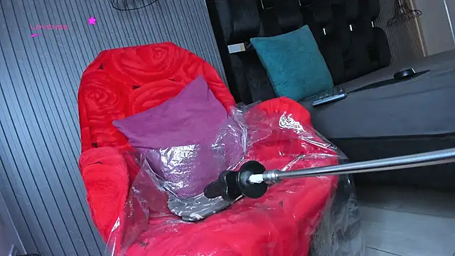 levana1 online show from 09/18/25, 05:20