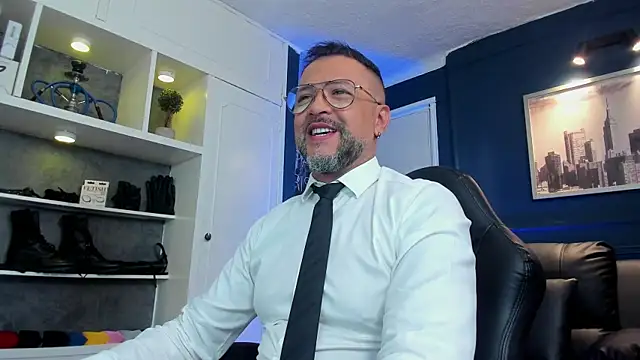 MrFrank tattoo online show from 06/11/26, 02:26