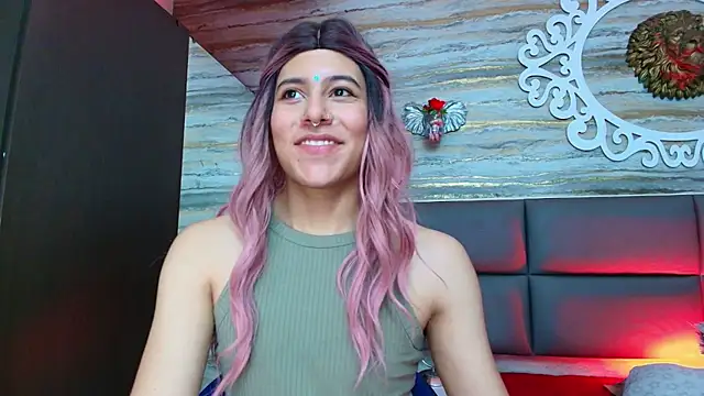 Snapshot of oliver__brown chatting on 03/21/25, 11:34 oliver brown online show from 03/21/25, 11:34