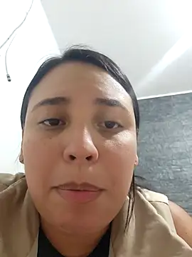 LizzRouse online show from 07/15/26, 10:15