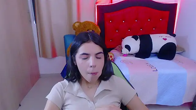  elenna online show from 01/17/25, 09:06