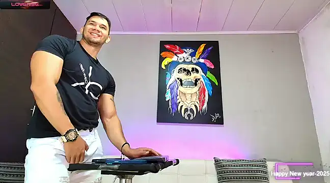 GendersonFit online show from 02/08/25, 01:44