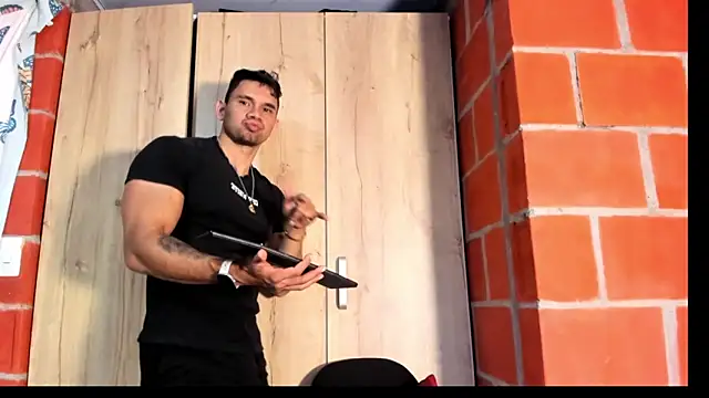 GendersonFit online show from 06/02/26, 02:19