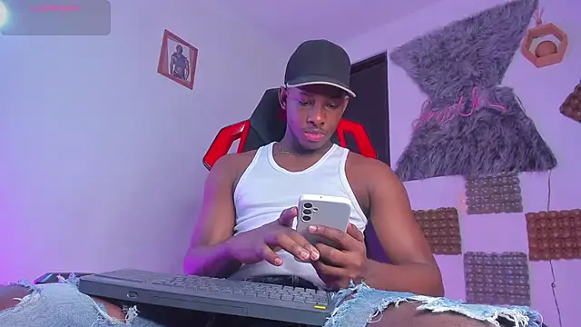 Baby smith online show from 03/03/25, 12:04