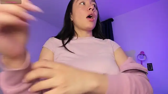 perla7777 online show from 11/07/25, 11:05