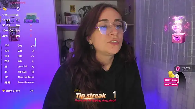 linda giggle online show from 07/22/26, 03:09