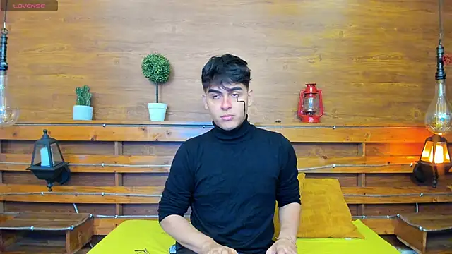 noahot08 online show from 01/06/25, 07:35