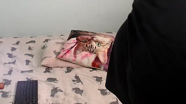 WendiMoon online show from 10/17/25, 07:11