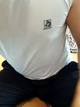 guozuo online show from 06/07/26, 01:59