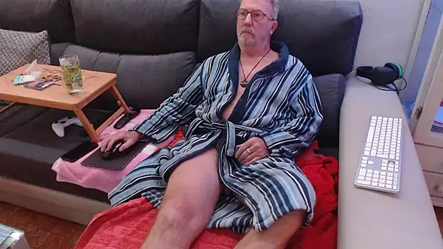 Nudelschwanz online show from 12/16/24, 05:54