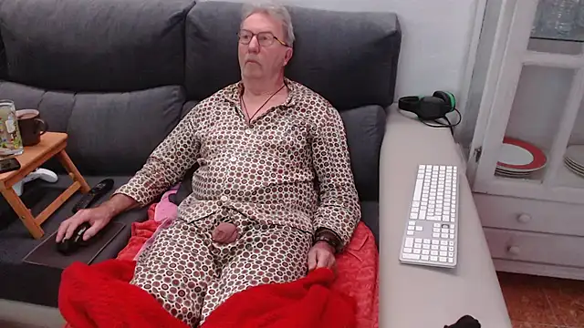 Nudelschwanz online show from 02/12/25, 06:51