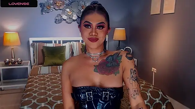 Snapshot of StellaStrong30 chatting on 02/25/25, 04:46 StellaStrong30 online show from 02/25/25, 04:46