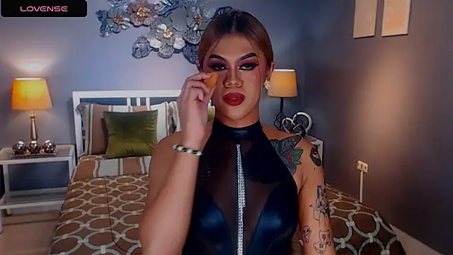 Snapshot of StellaStrong30 chatting on 03/04/25, 08:02 StellaStrong30 online show from 03/04/25, 08:02