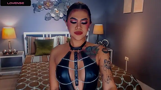 Snapshot of StellaStrong30 chatting on 03/05/25, 02:14 StellaStrong30 online show from 03/05/25, 02:14