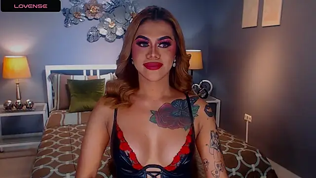 Snapshot of StellaStrong30 chatting on 03/06/25, 05:24 StellaStrong30 online show from 03/06/25, 05:24