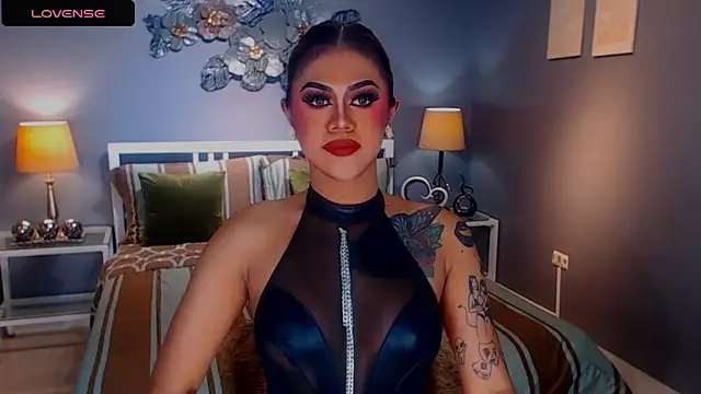 Snapshot of StellaStrong30 chatting on 03/22/25, 01:43 StellaStrong30 online show from 03/22/25, 01:43