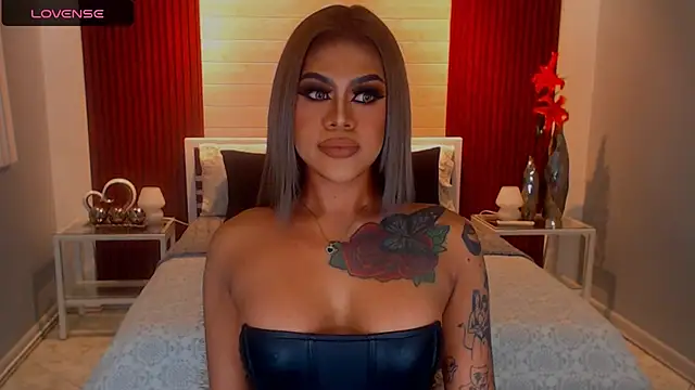 Snapshot of StellaStrong30 chatting on 11/03/25, 09:59 StellaStrong30 online show from 11/03/25, 09:59